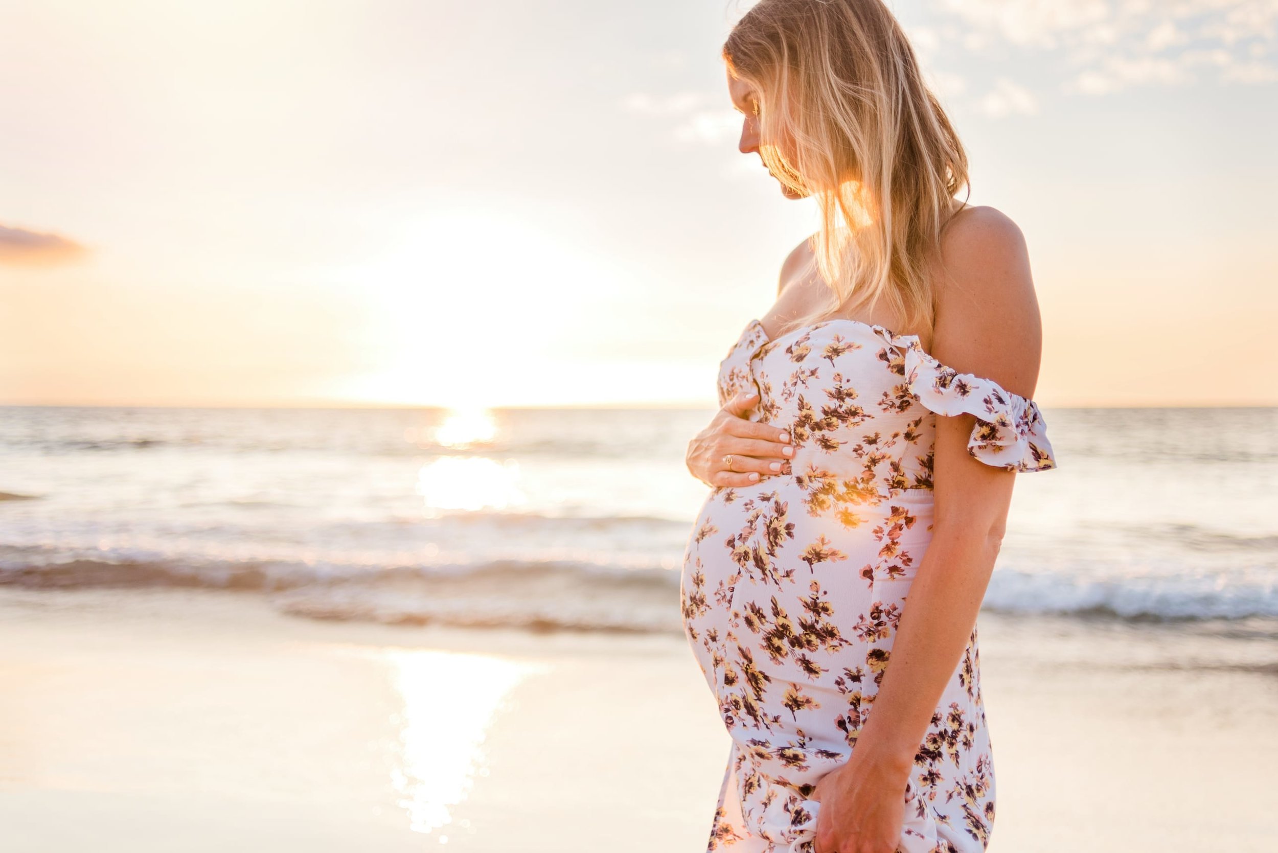 Hawaii-Babymoon-Maternity-Photographer-Waikoloa-12.jpg