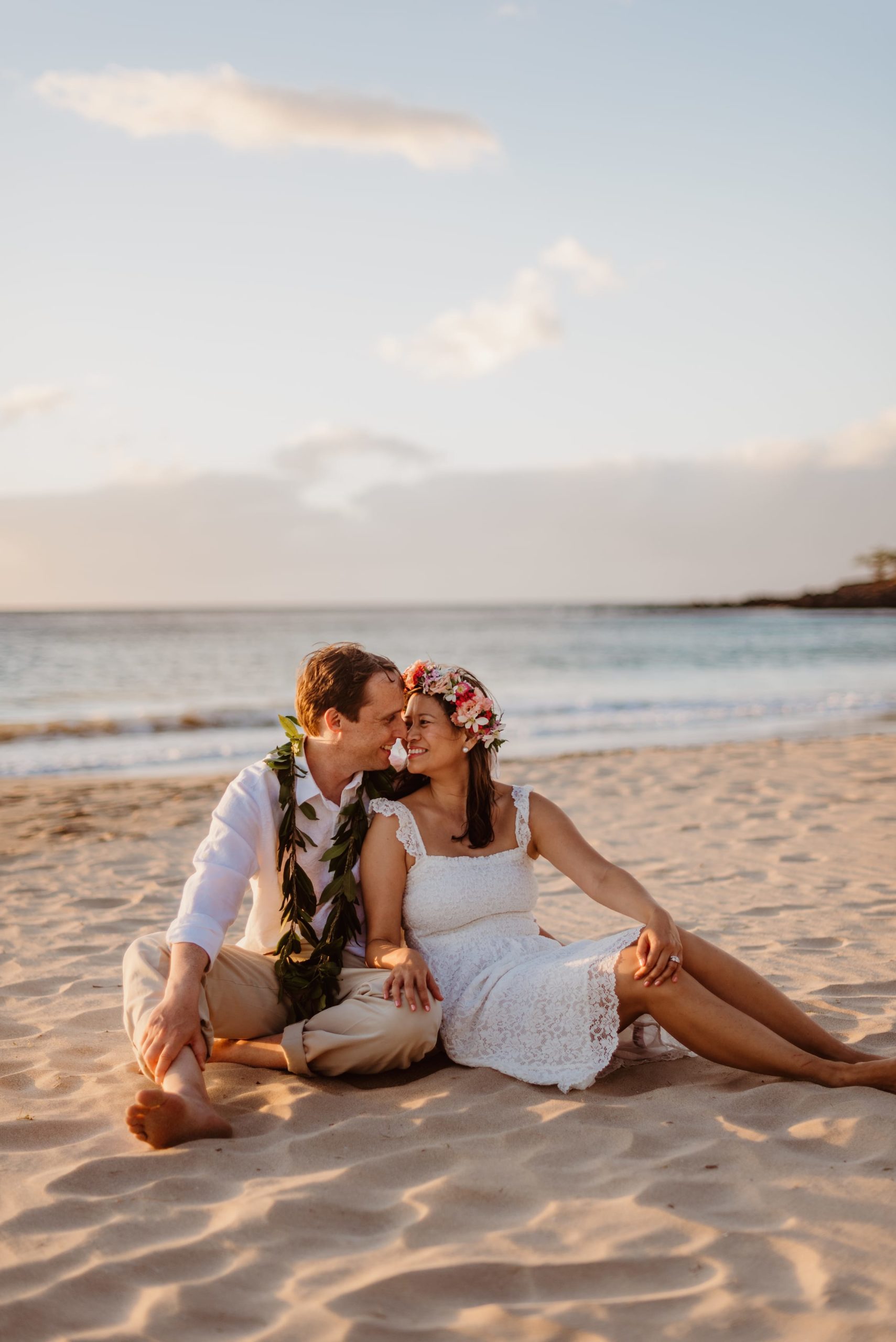 Waikoloa-Engagement-Photographer-Big-Island-Beach-Sunser-05.jpg