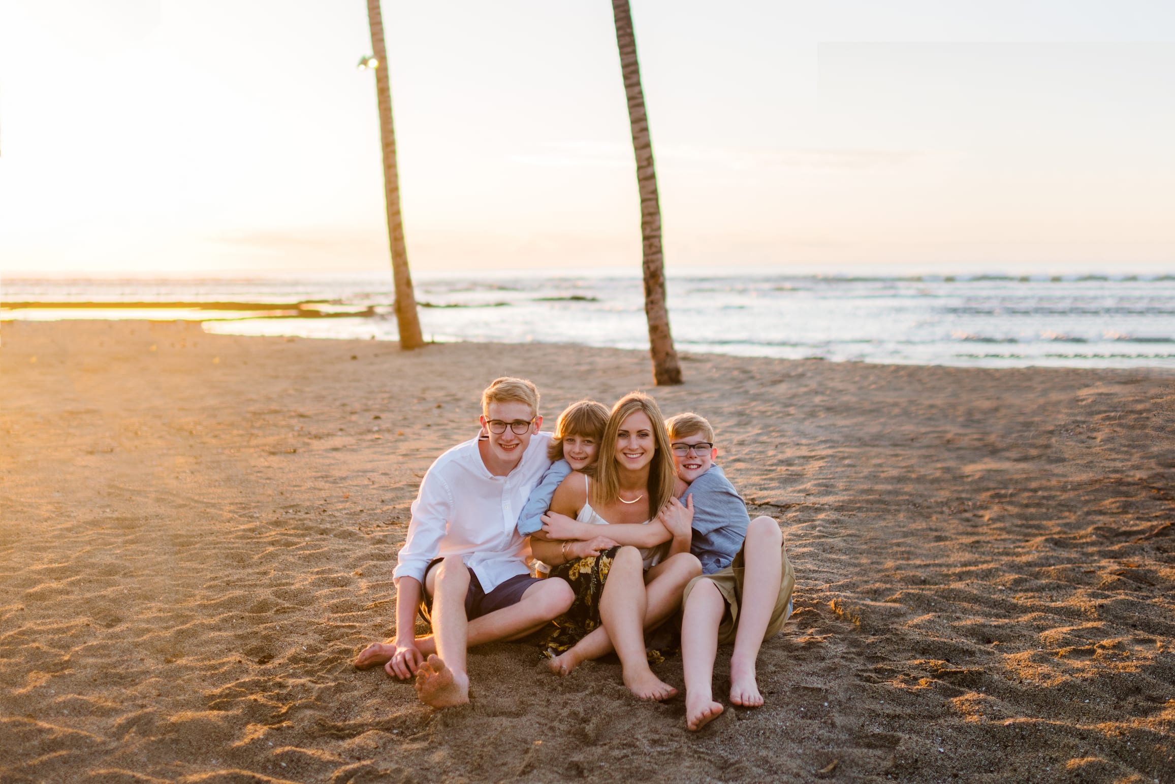 Mother-Son-Photo-Session-Hawaii-Sunset-04.jpg