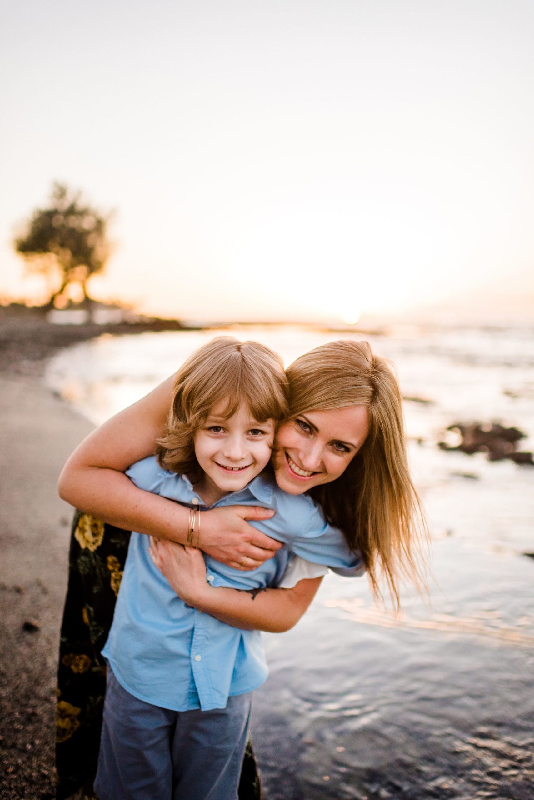 Mother-Son-Photo-Session-Hawaii-Sunset-09.jpg
