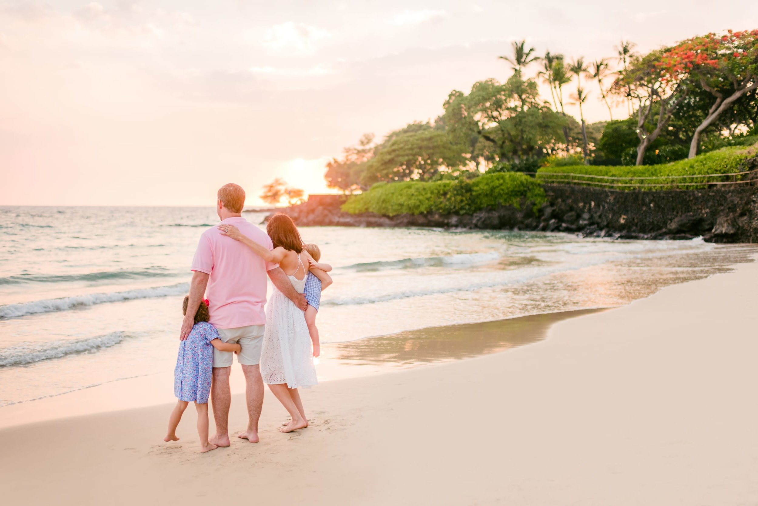 Mauna-Kea-Beach-Hawaii-Family-Sunset-Photographer-33.jpg