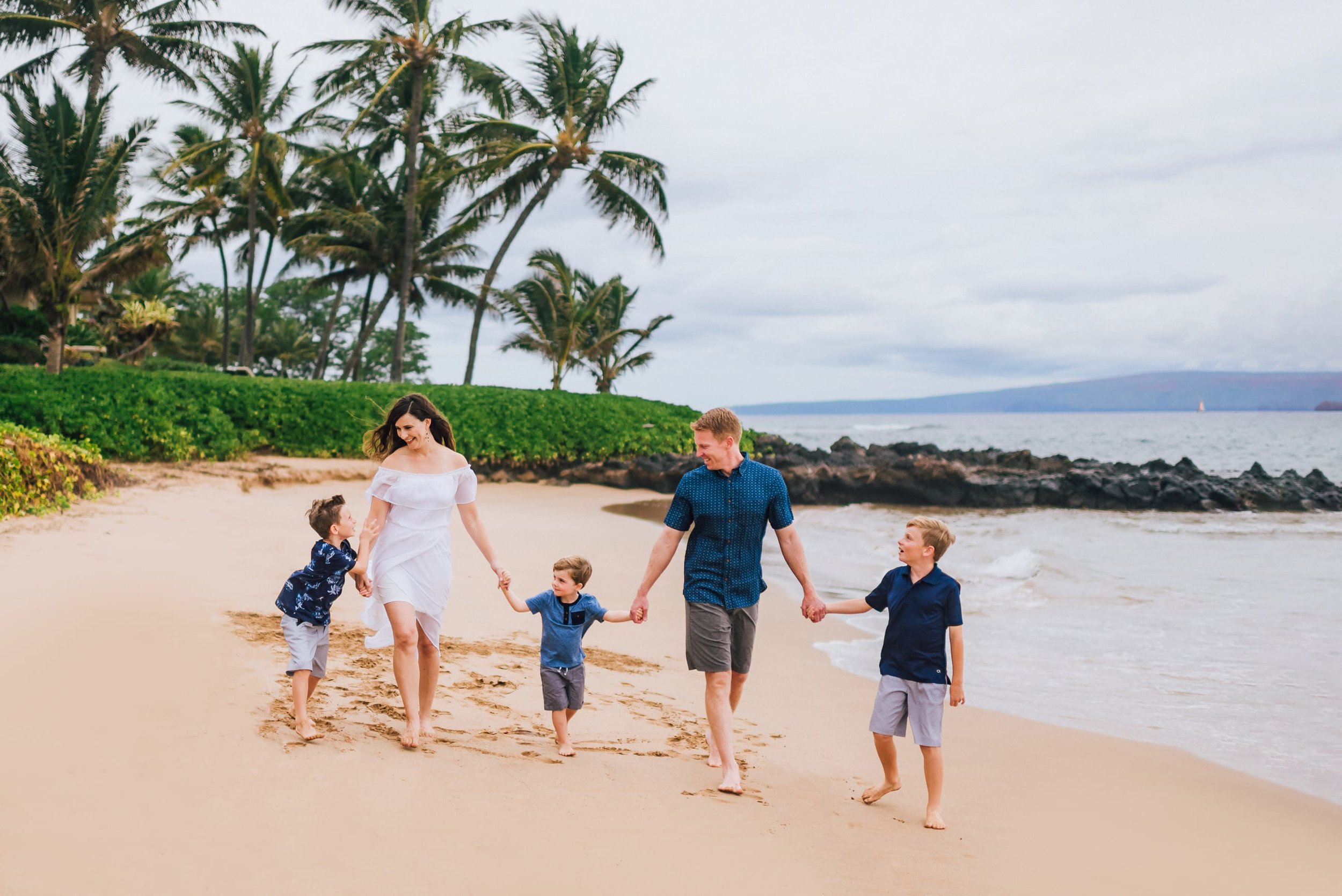 Waikoloa-Beach-Family-Photographer-Hawaii-1.jpg