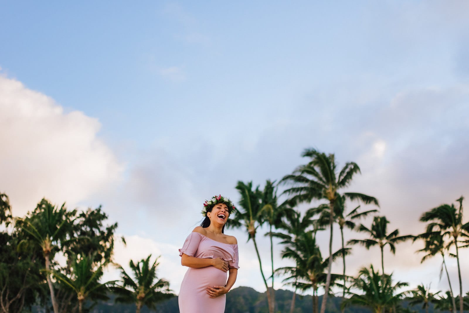 Oahu-Maternity-Photographer-Love-Haku-Flower-Crown-Water-11.jpg