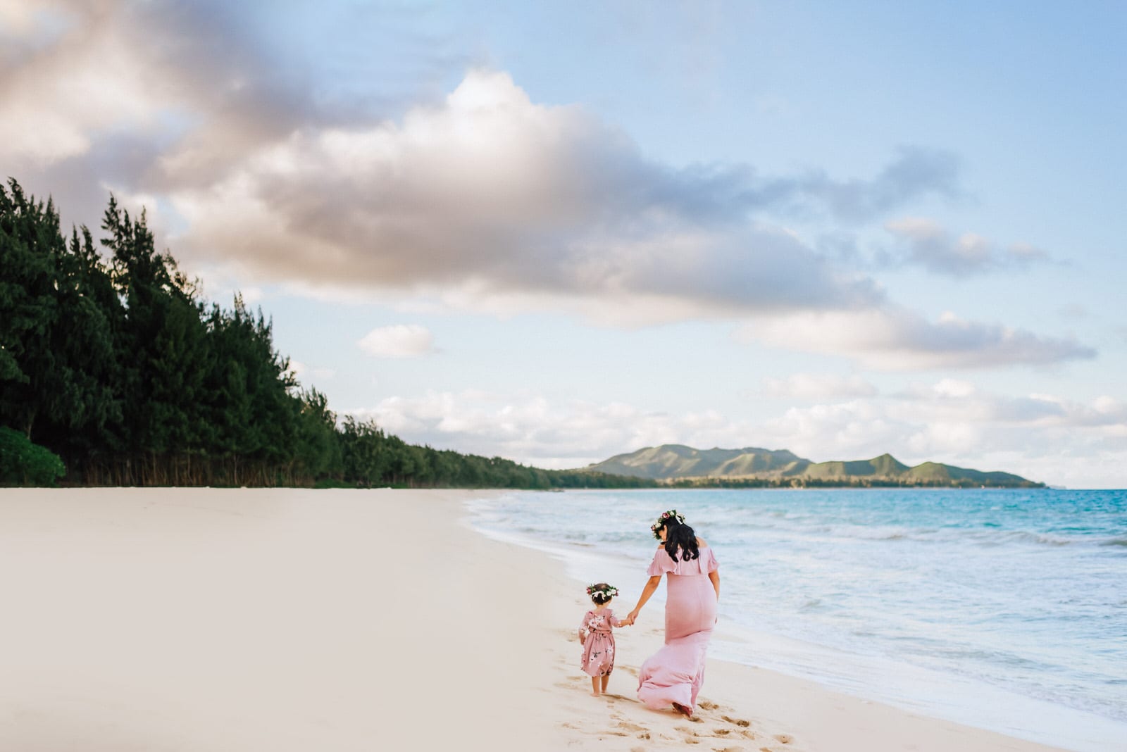 Oahu-Maternity-Photographer-Love-Haku-Flower-Crown-Water-3.jpg