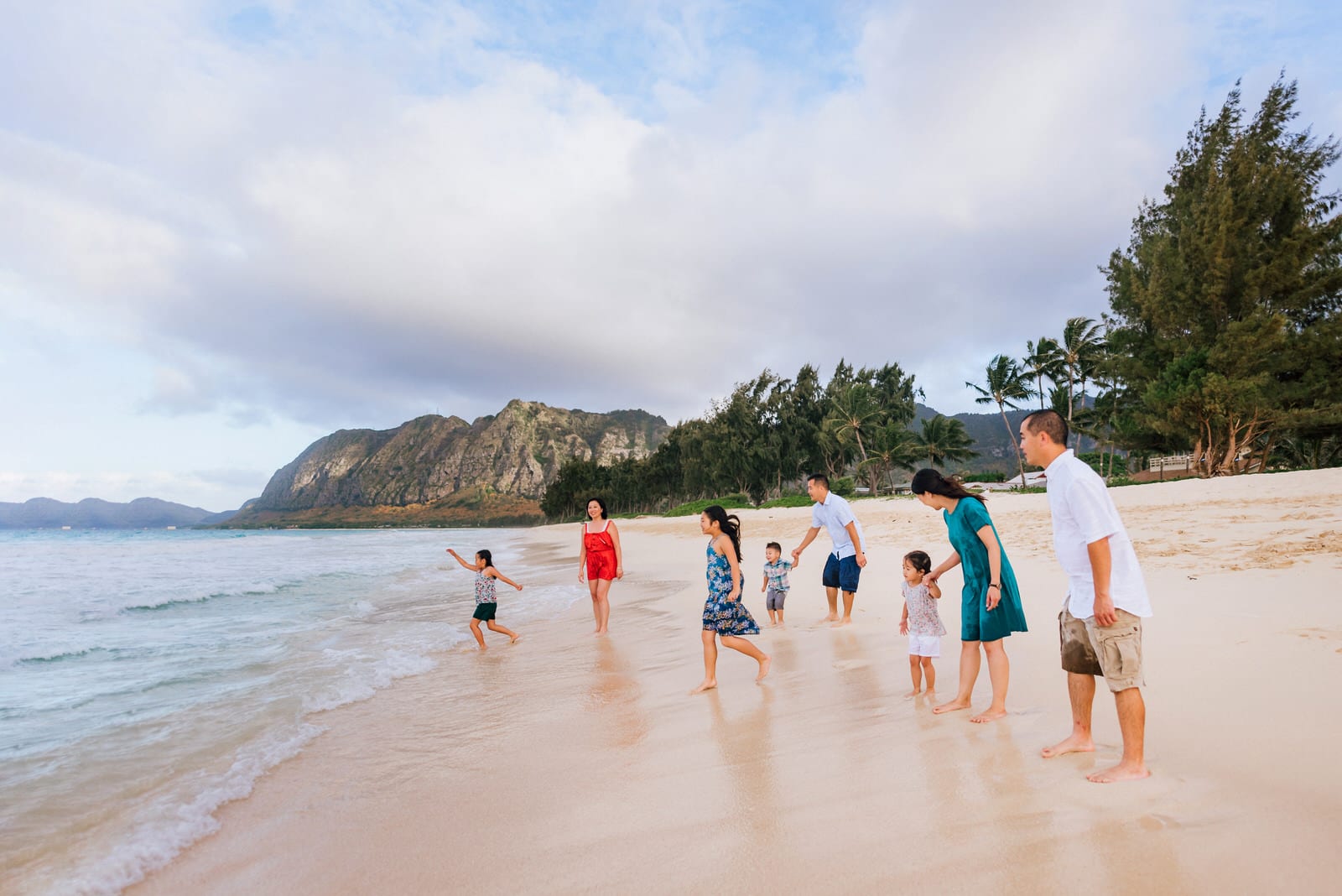 hawaiian-family-photos-beach-28.jpg