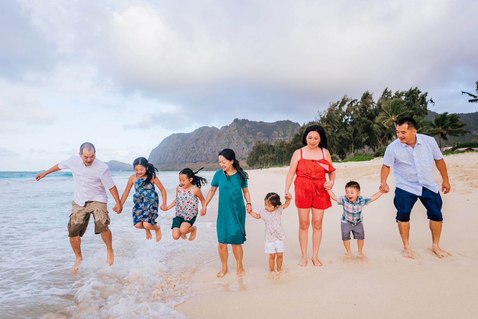 hawaiian-family-photos-beach-29.jpg