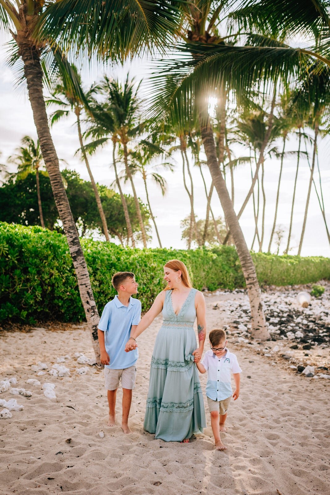 Kona-Photographer-Hawaii-Family-Photos-7.jpg