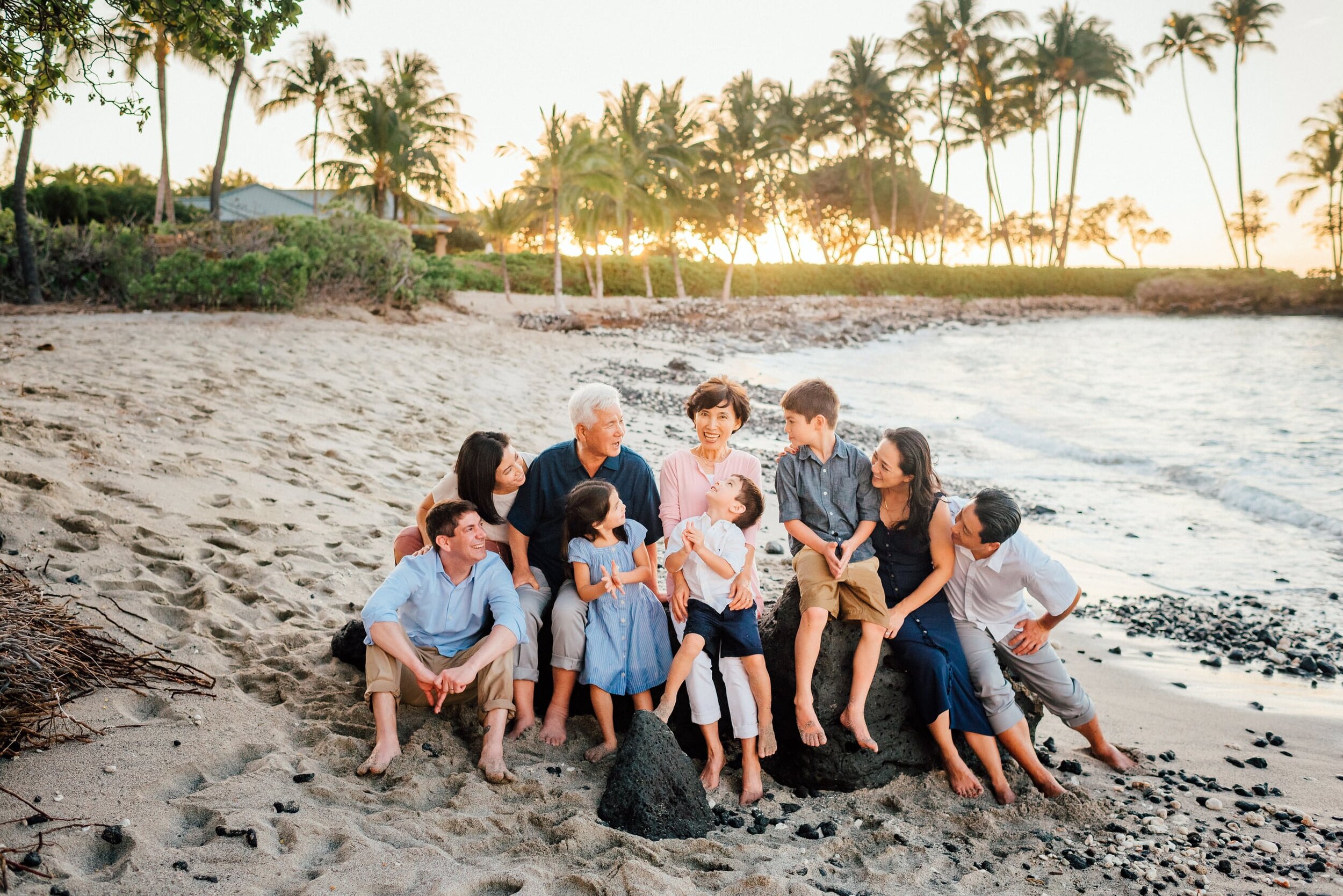 family-reunion-photographer-hawaii-36.jpg