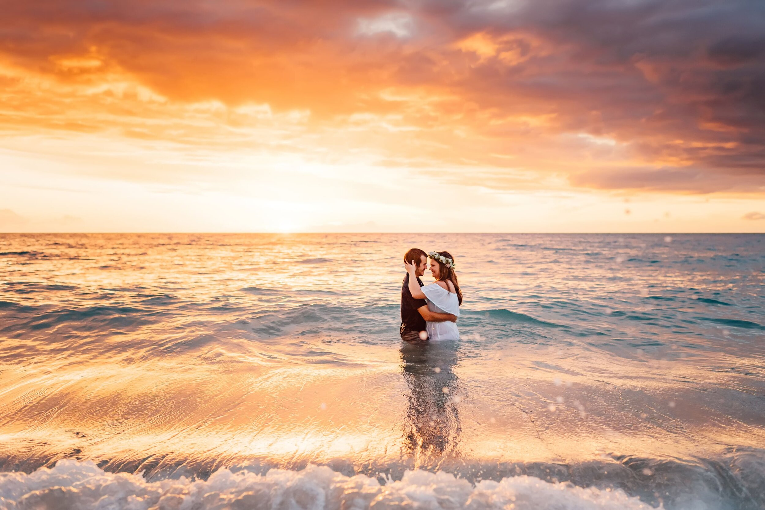 hawaiian-tropical-honeymoon-photographers-best-23.jpg