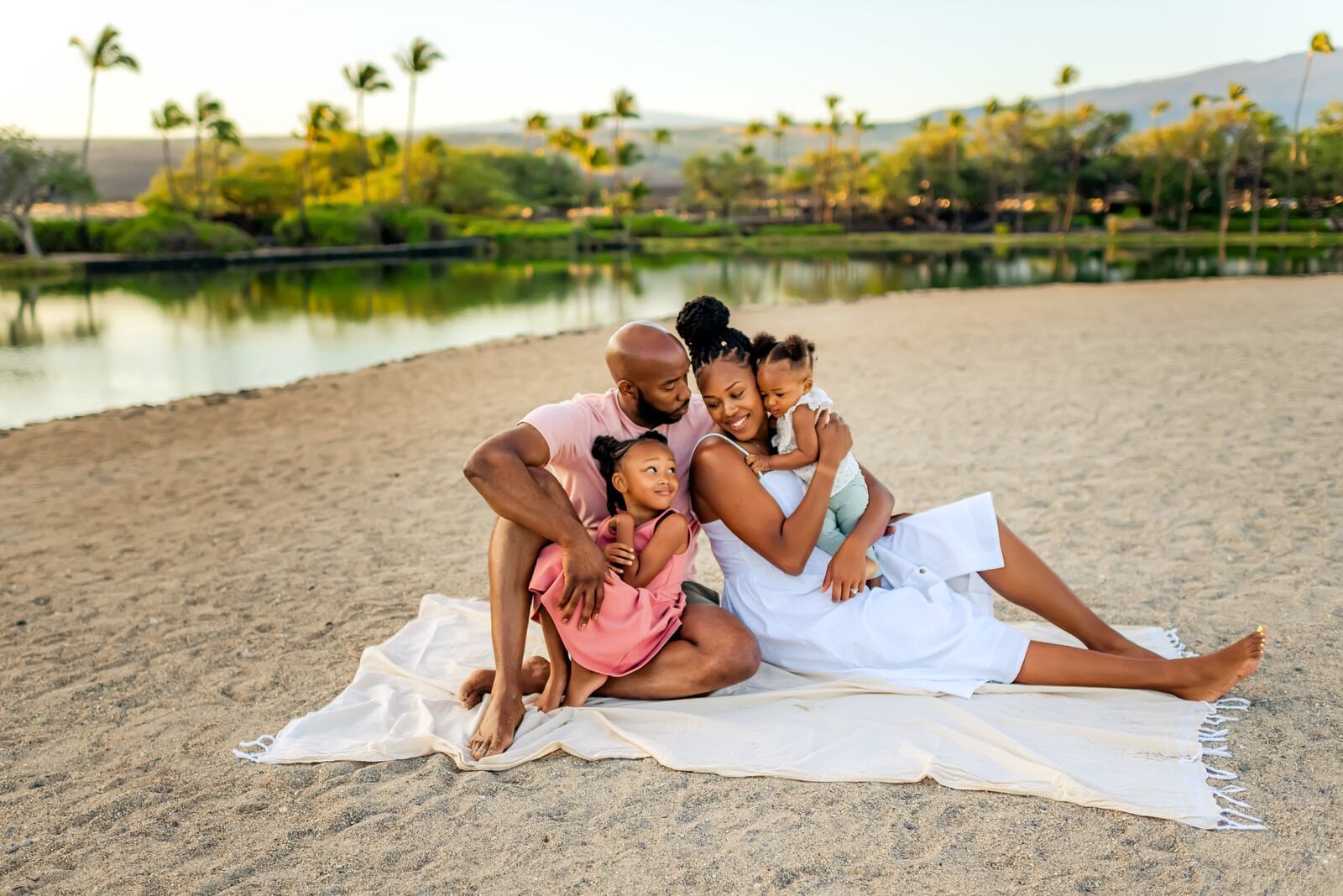 beautiful-black-family-hawaii-vacation-photographers-24.jpg