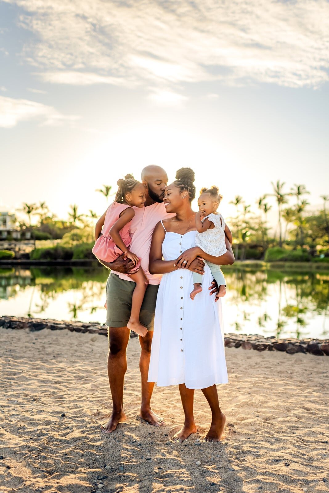 beautiful-black-family-hawaii-vacation-photographers-36.jpg