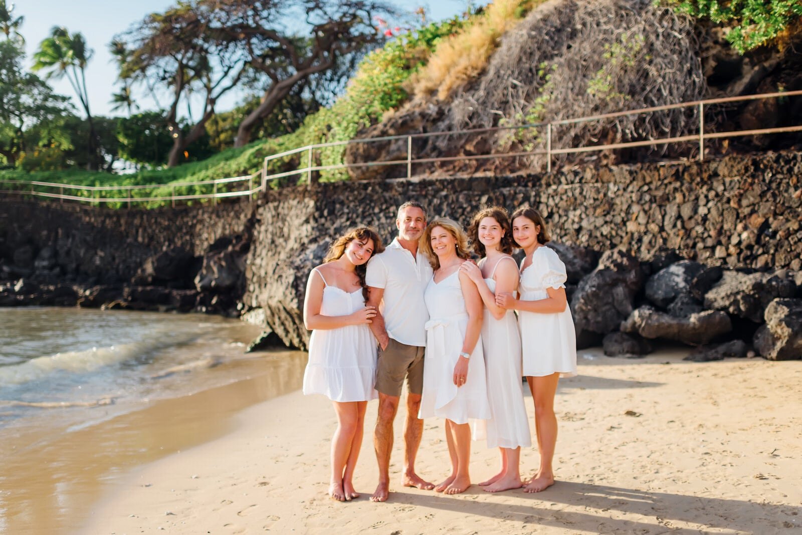covid-family-vacation-kona-hawaii-photographers-1.jpg