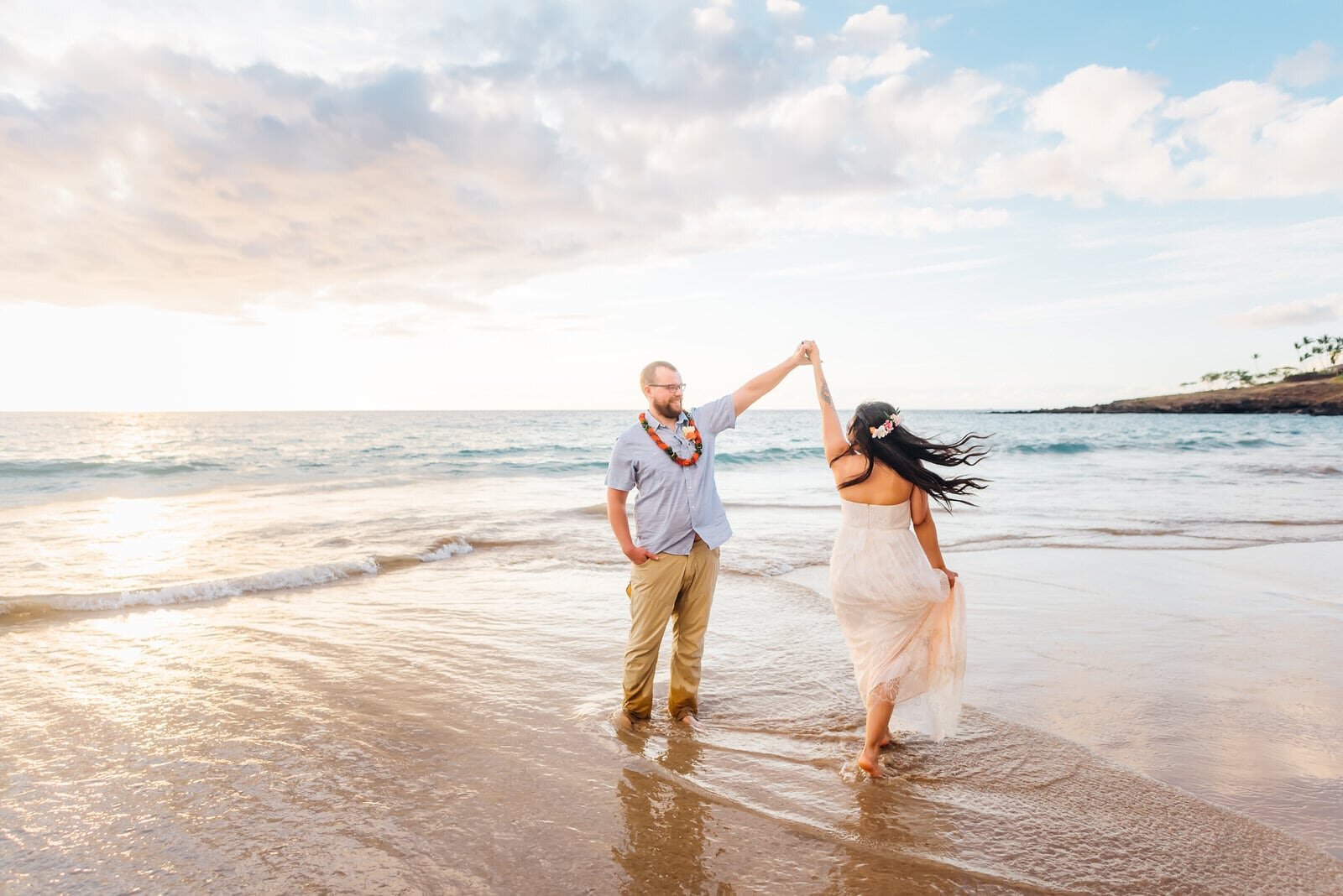 covid-wedding-reschedule-hawaii-honeymoon-photographers-16.jpg