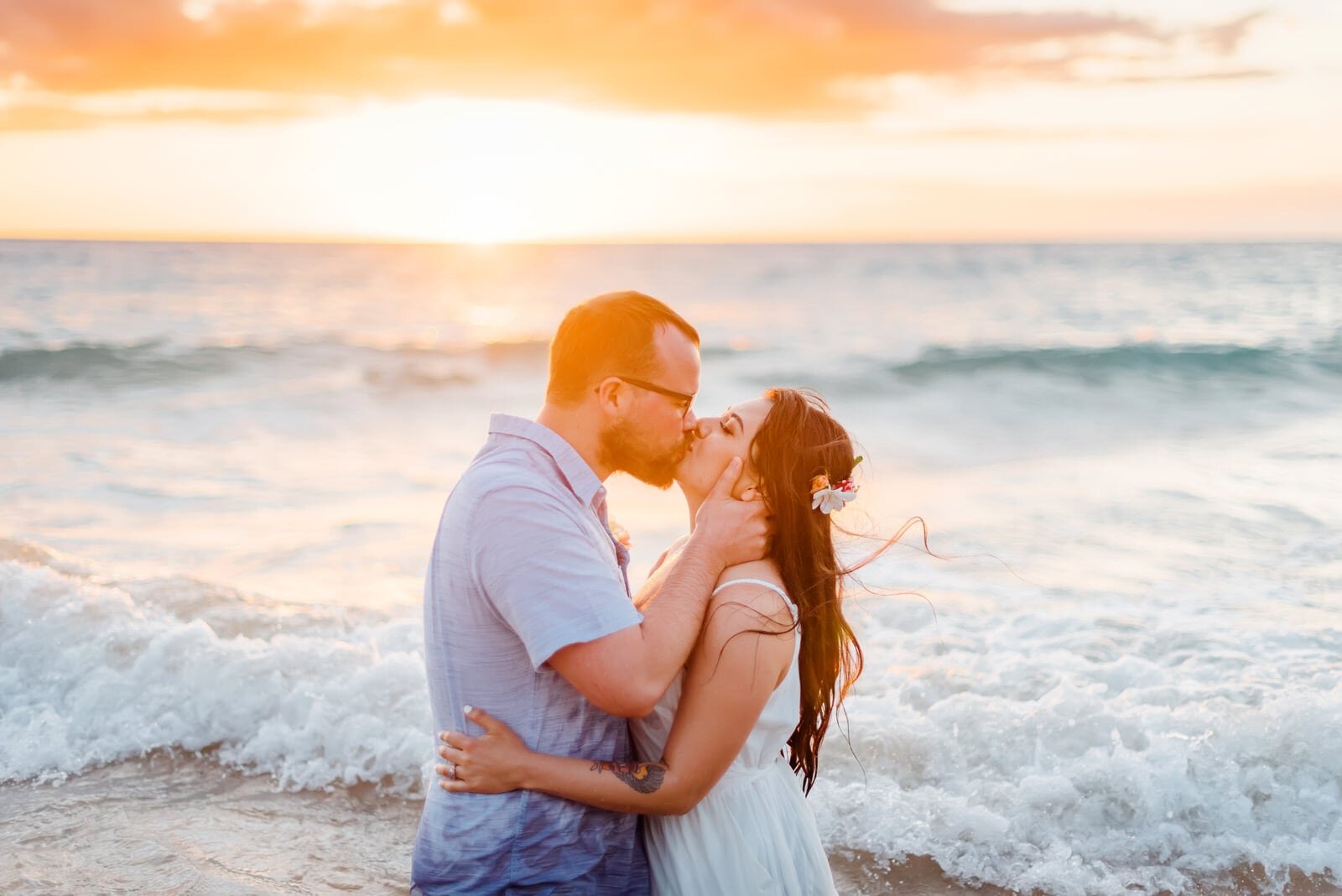covid-wedding-reschedule-hawaii-honeymoon-photographers-31.jpg