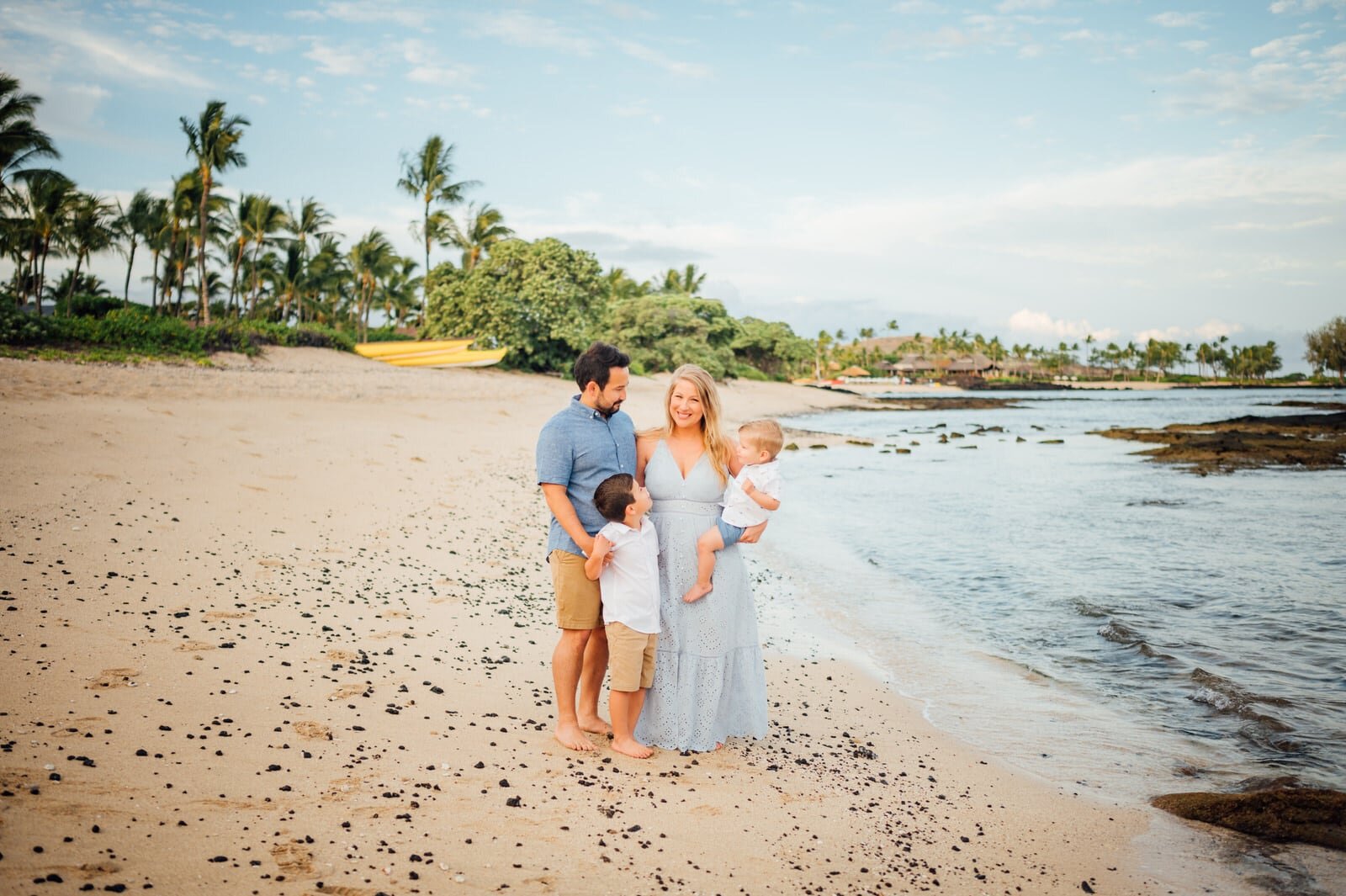 family-reunion-hawaii-vacation-covid-kona-photographers-2.jpg