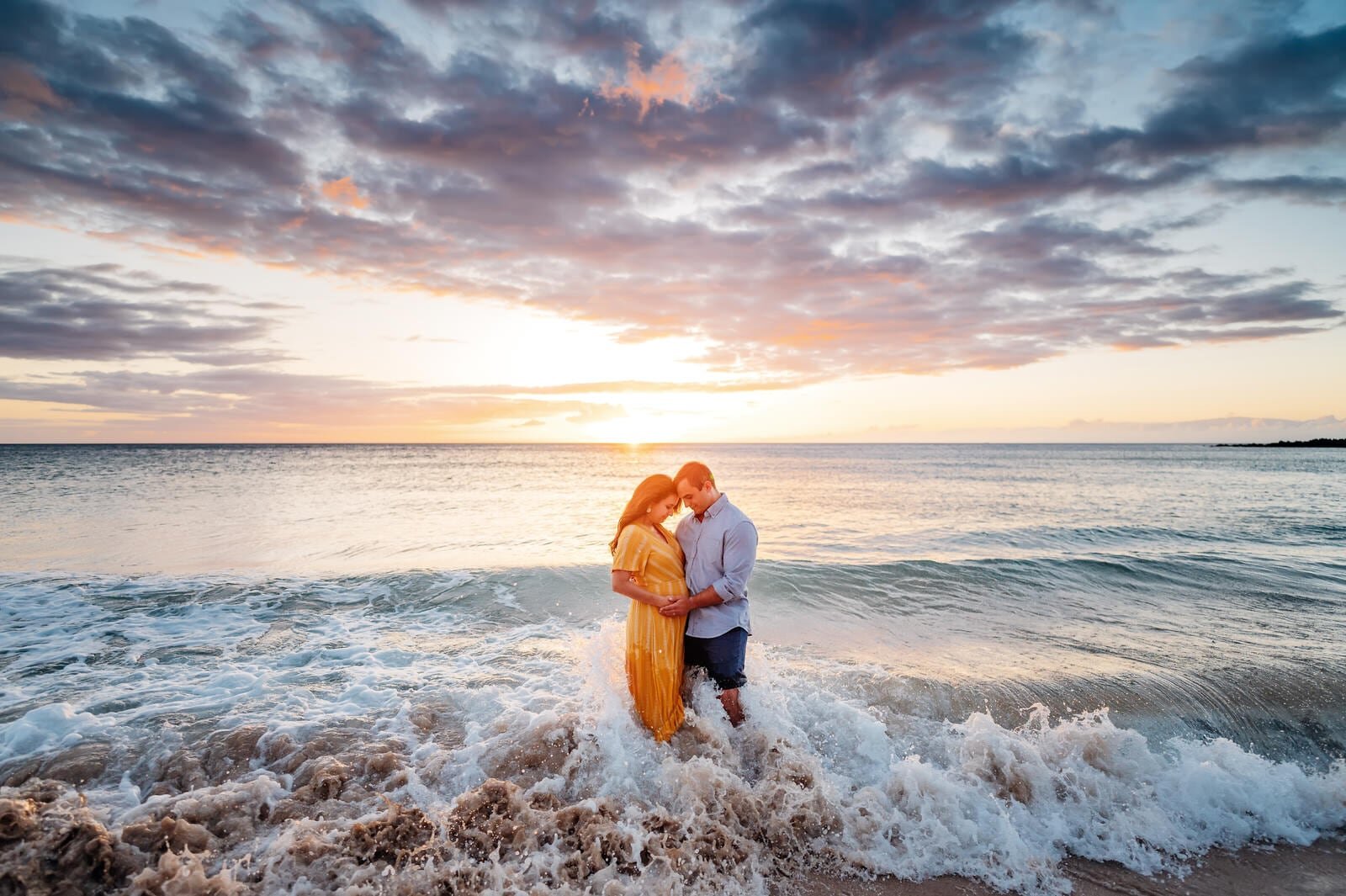 golden-sunny-sunset-babymoon-photographers-hawaii-yellow-dress-33.jpg