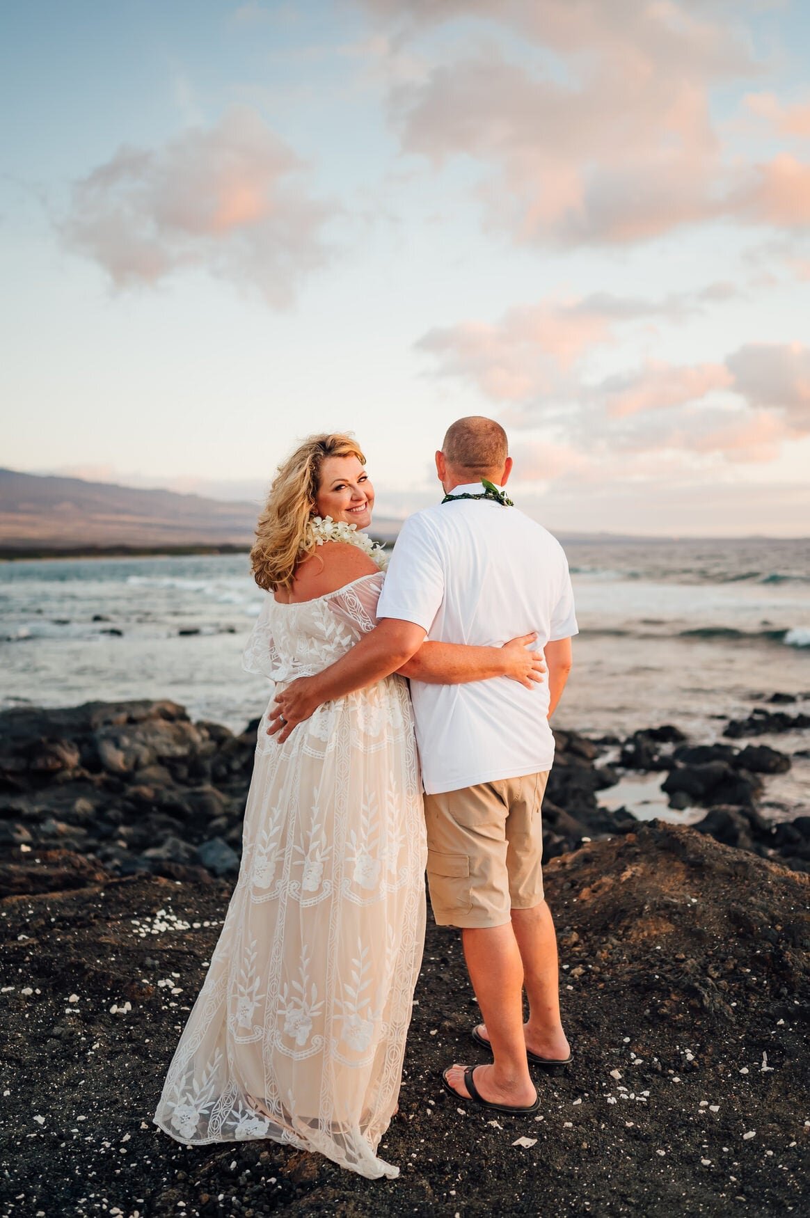 kona-vow-renewal-photographers-family-sunset-hawaii-32.jpg