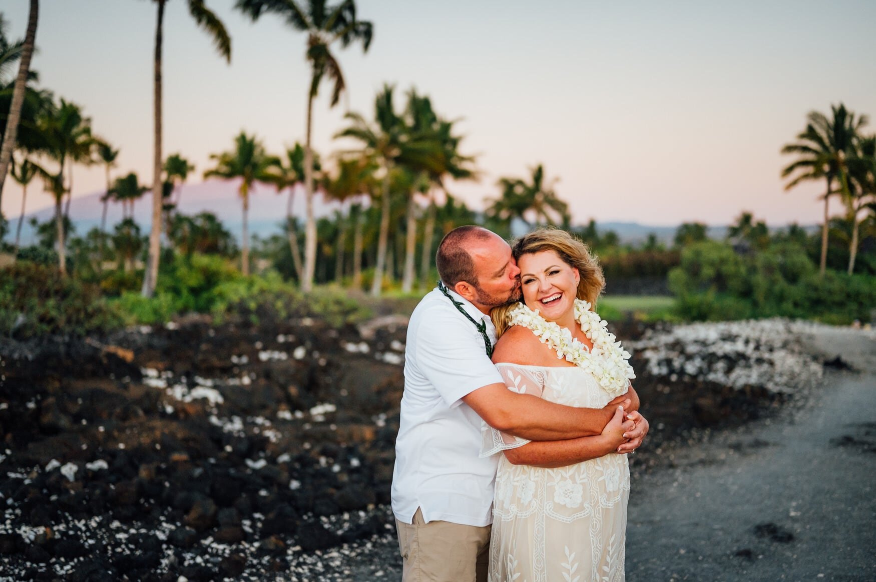 kona-vow-renewal-photographers-family-sunset-hawaii-35.jpg