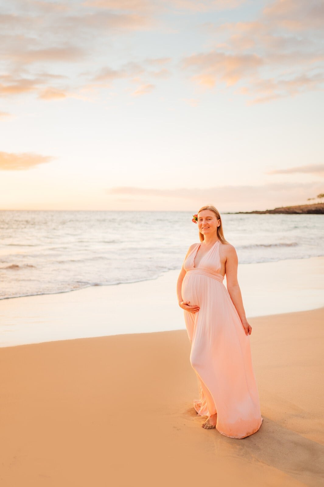 Sunset-kona-maternity-portraits-Big-Island-19.jpg