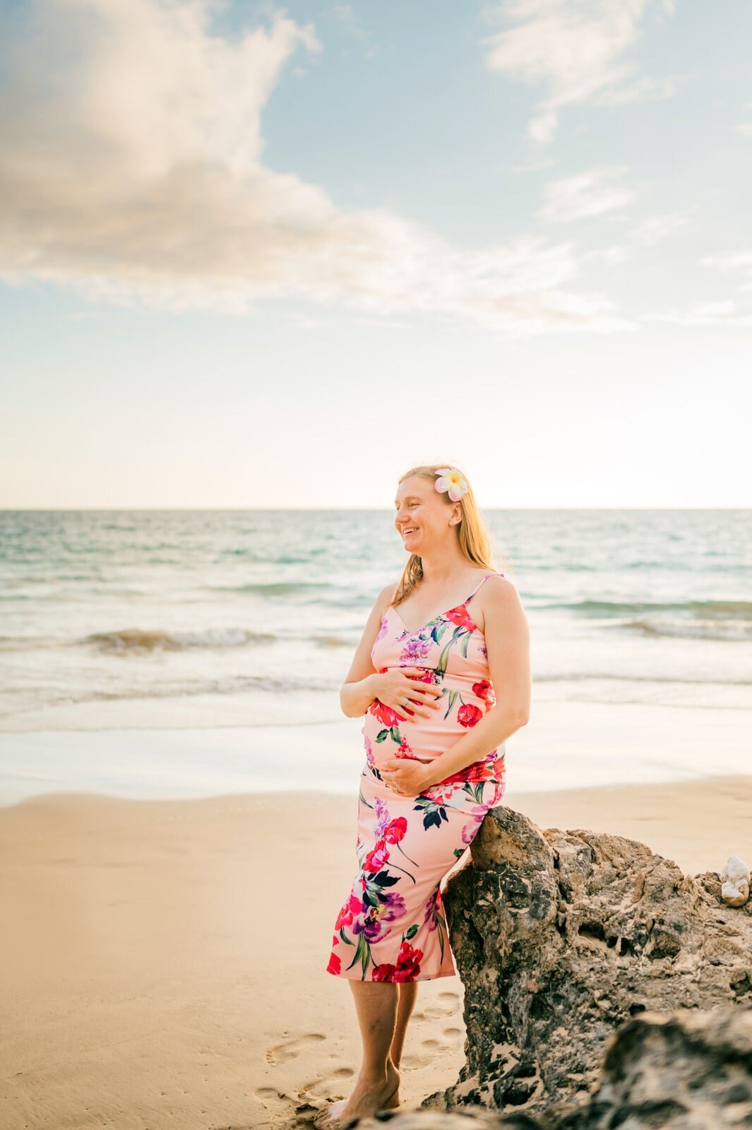 Sunset-kona-maternity-portraits-Big-Island-9.jpg