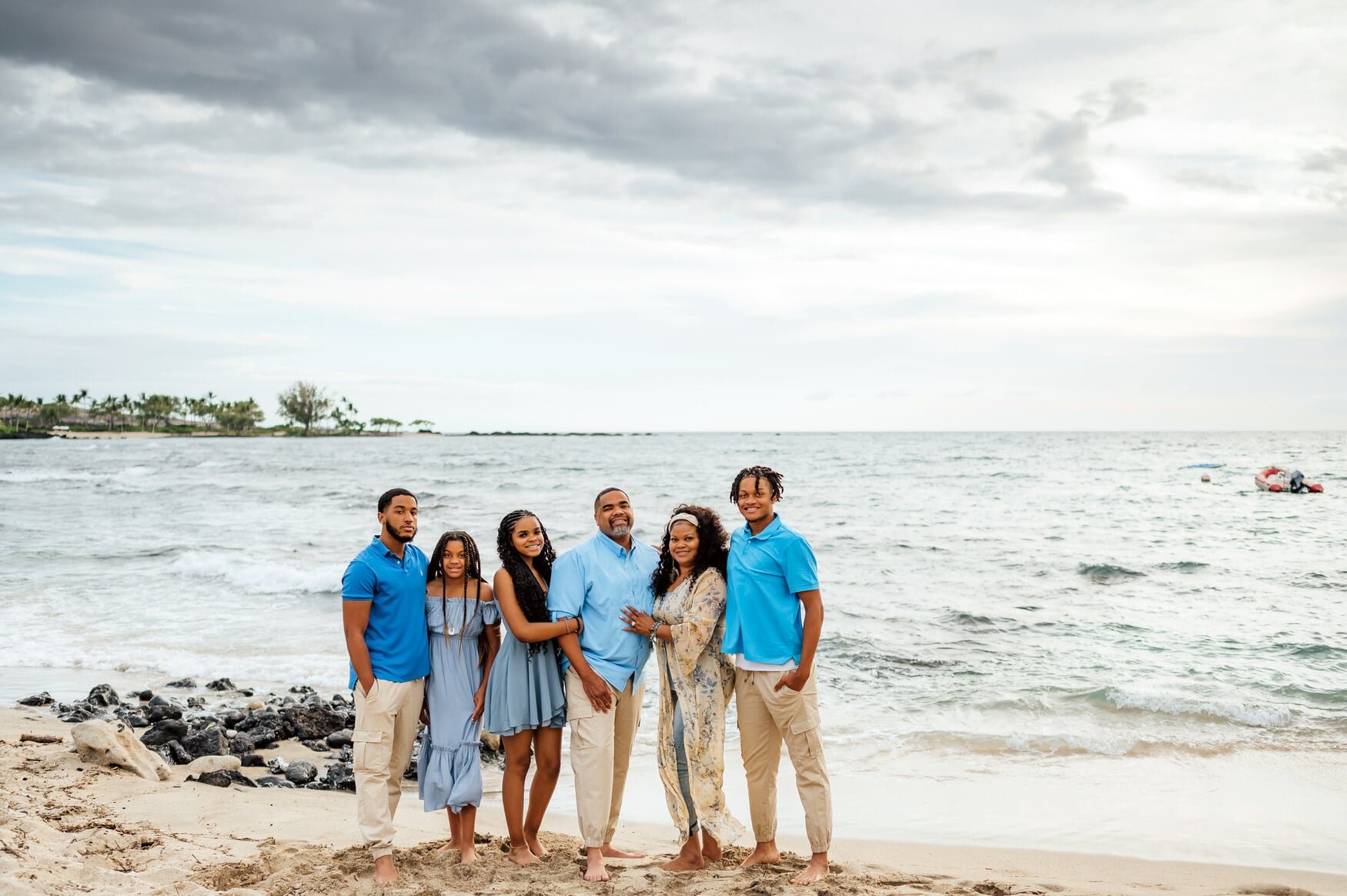 beautiful-black-family-hawaii-vacation-1.jpg