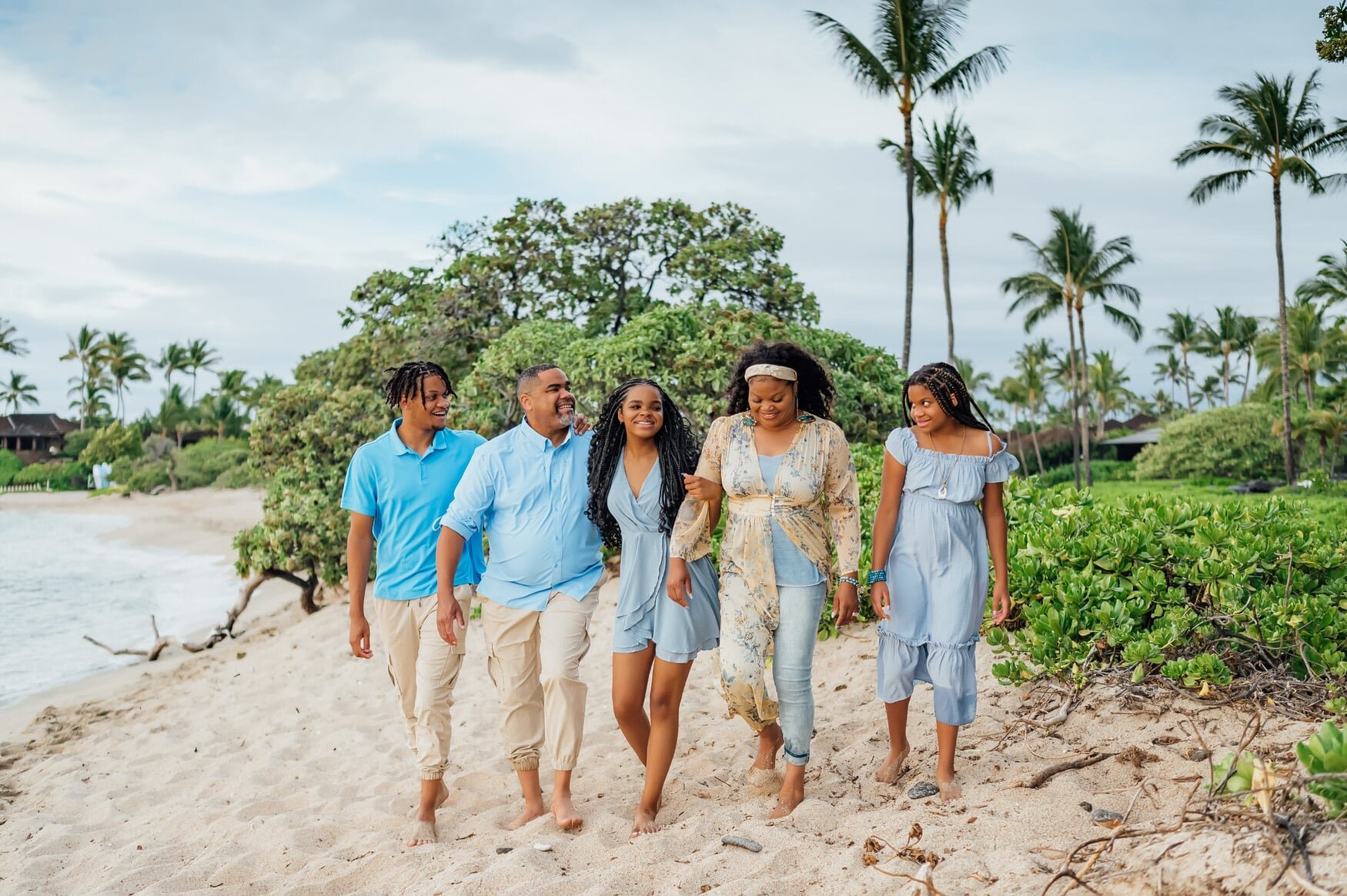 beautiful-black-family-hawaii-vacation-12.jpg