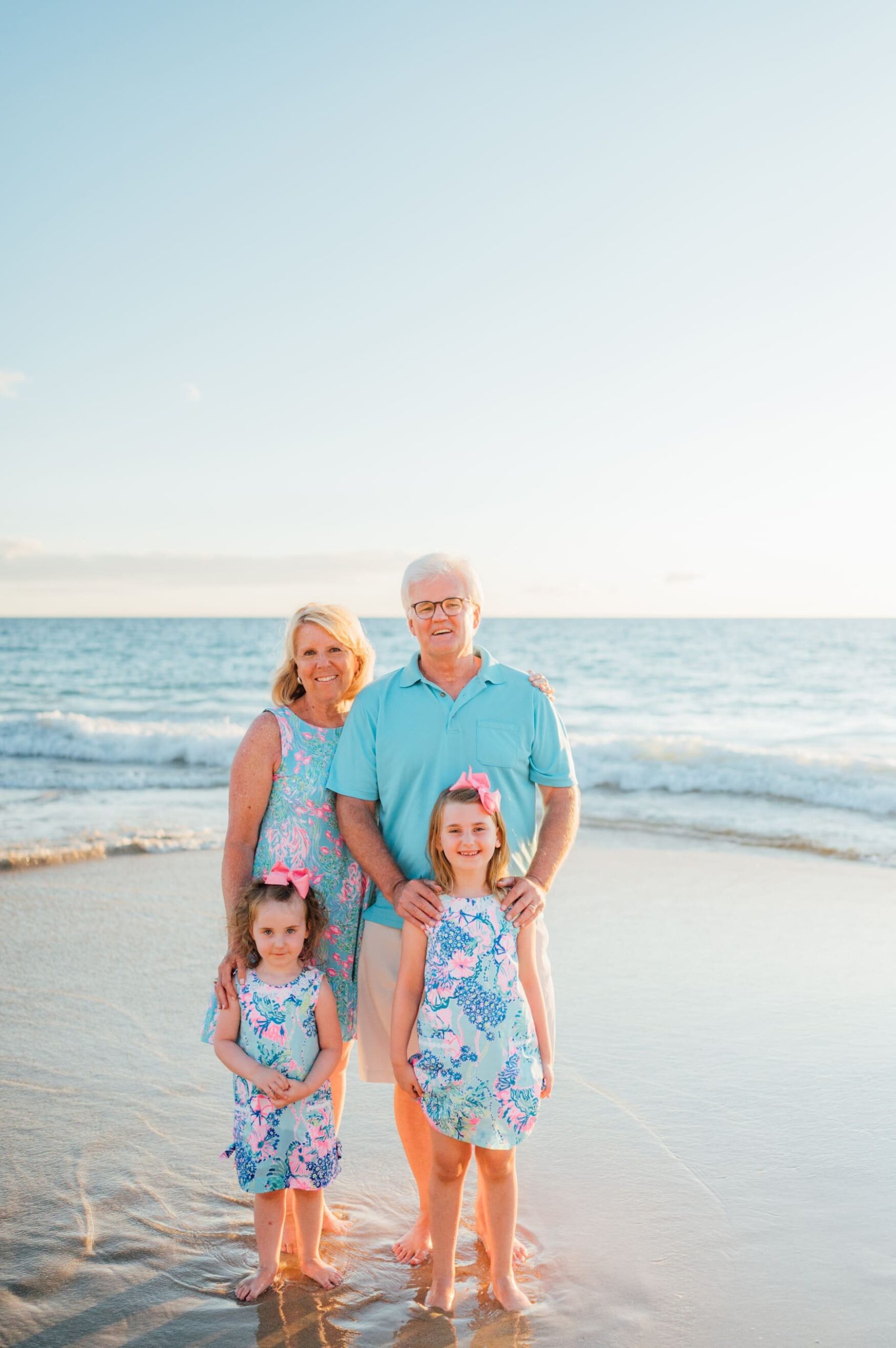 family-photos-outfits-lily-pulitzer-beach-22.jpg
