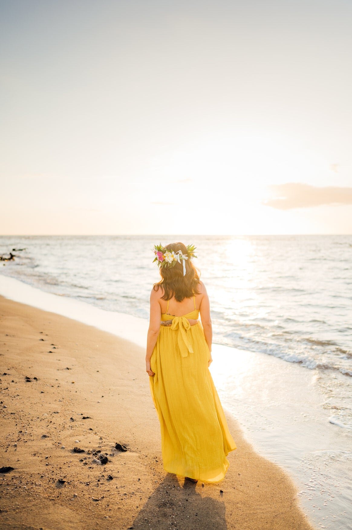 hawaii-maternity-photographers-haku-yellow-dress-12.jpg