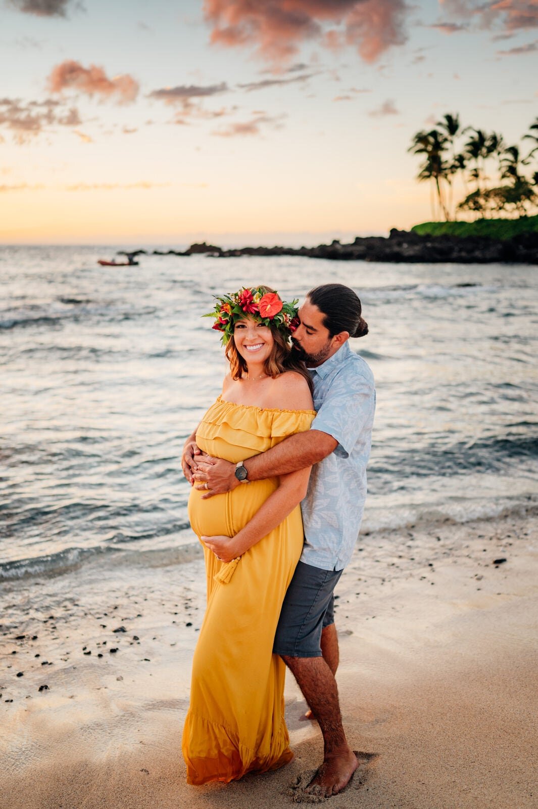 hawaii-maternity-photographers-flower-crown-sunset-hawaii-31.jpg