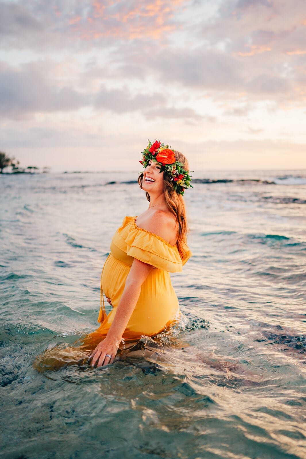 hawaii-maternity-photographers-flower-crown-sunset-hawaii-36.jpg