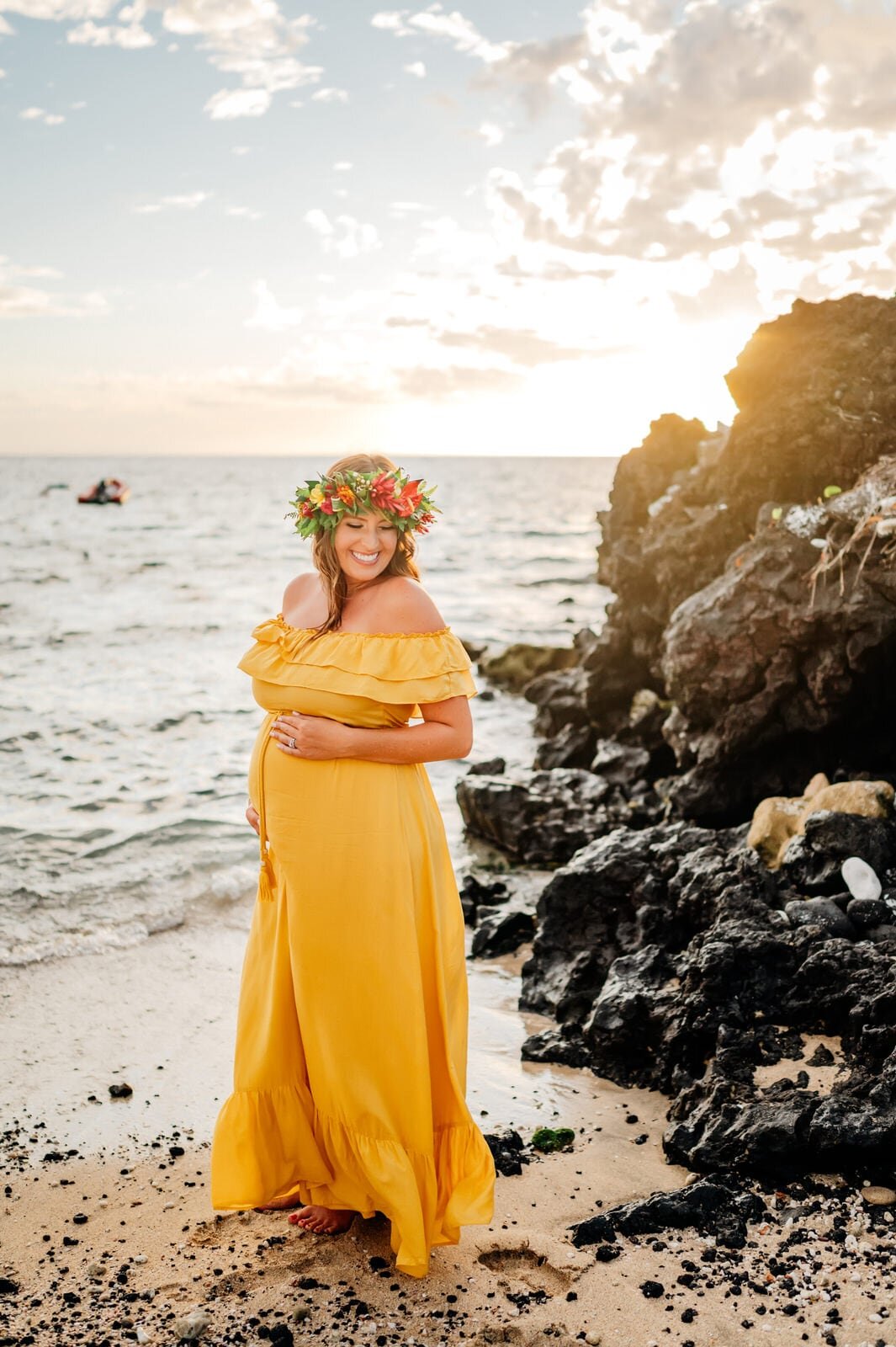 hawaii-maternity-photographers-flower-crown-sunset-hawaii-8.jpg