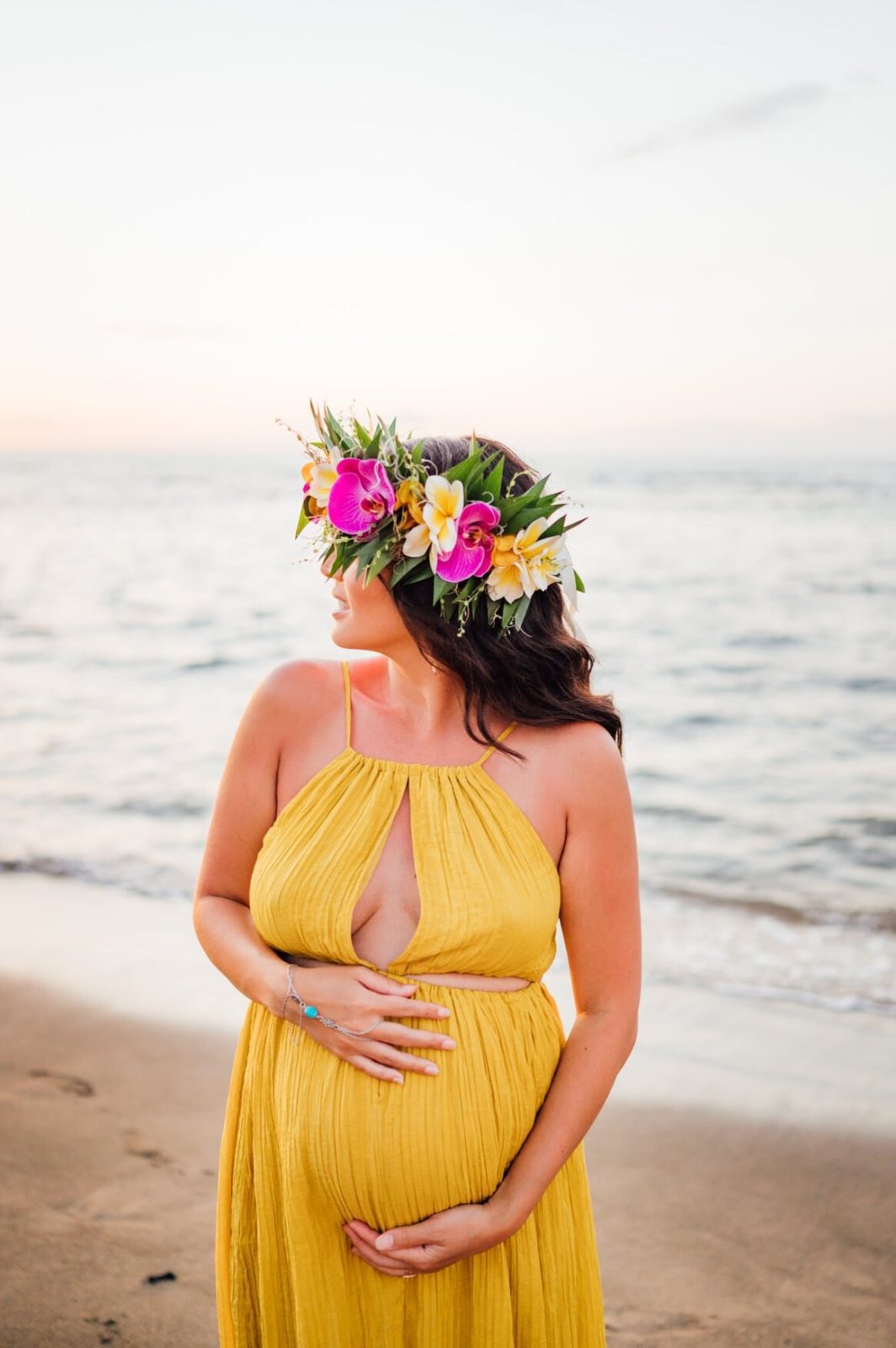 Maternity beach hotsell photoshoot dress