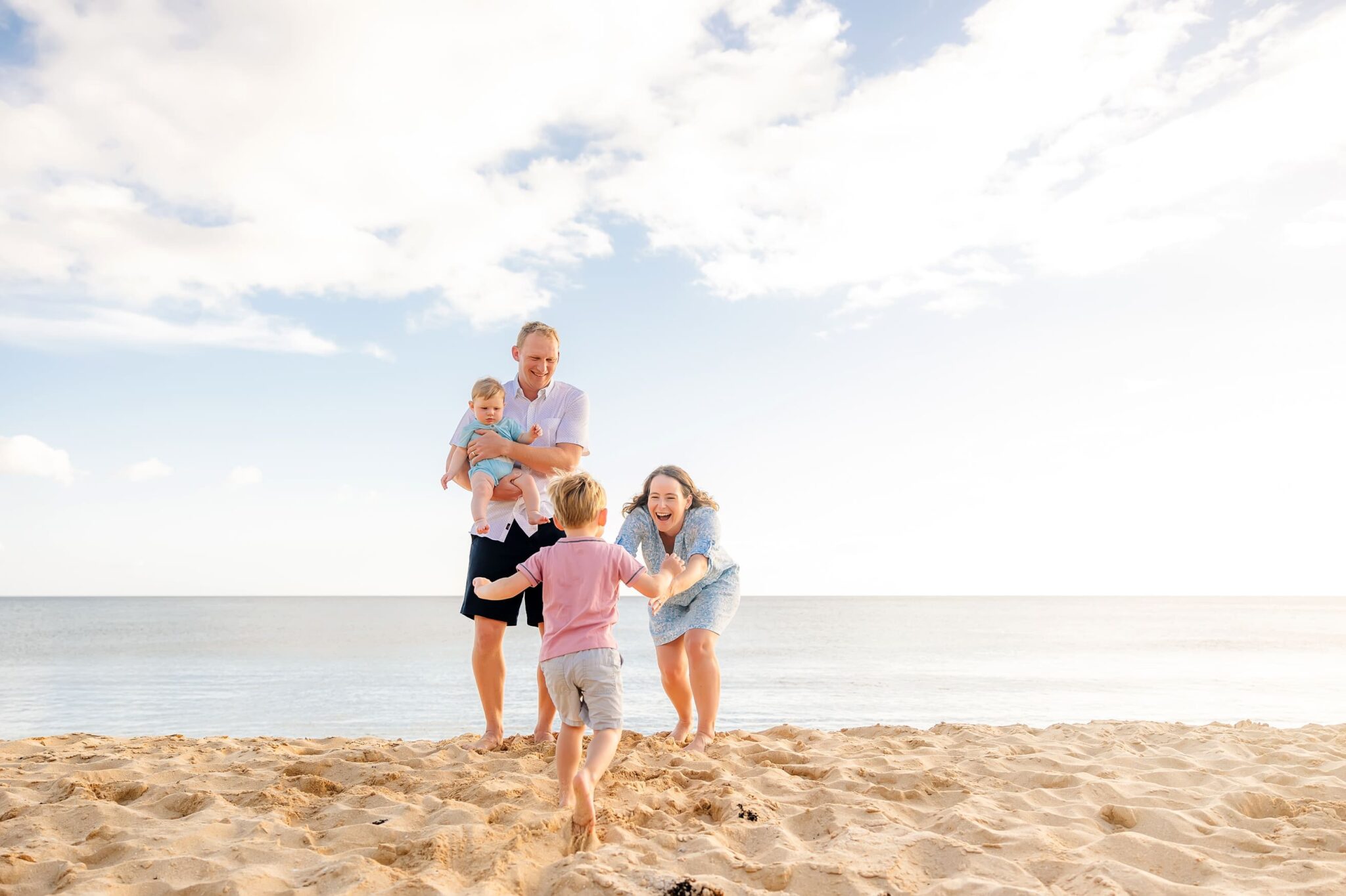 Family beach picture outfits - Hawaii Extended Family Photo Session ...